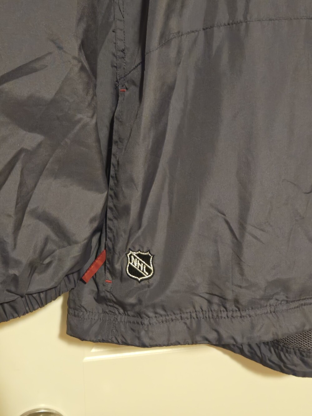 Vintage NHL Colorado Avalanche Full-Zip Jacket CCM Size XL Roy Sakic - Picture 5 of 5